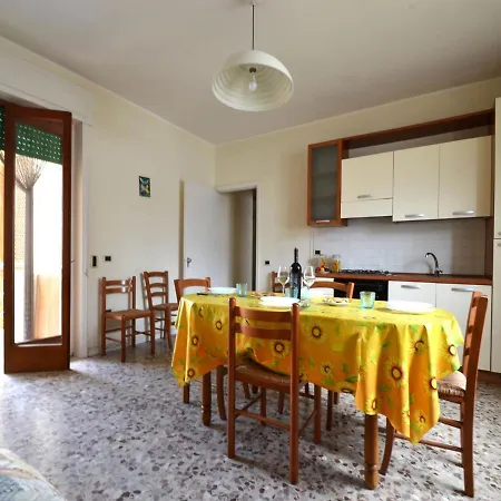 For Rent With Parking Spaces In Torre Dellorso Pt06